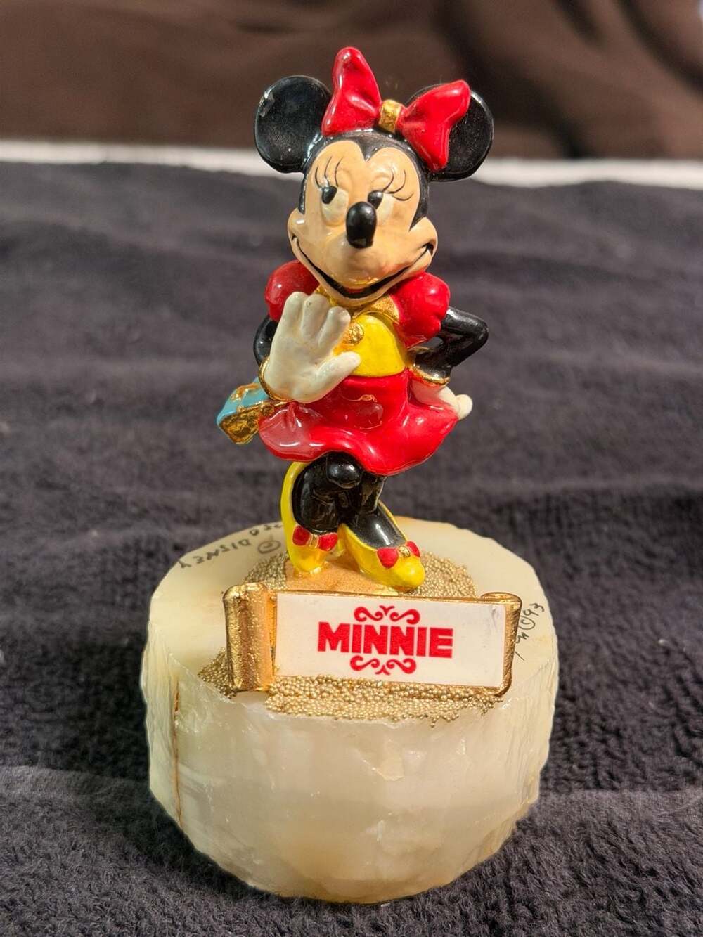 Ron Lee Disney Minnie Mouse Limited Edition Figurine on Marble Base